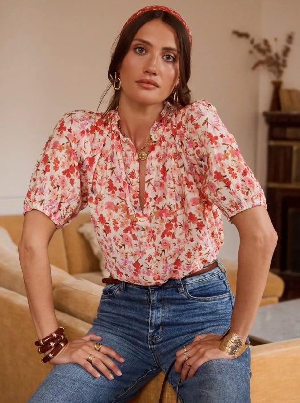 Blouse Prymesa In April 1986