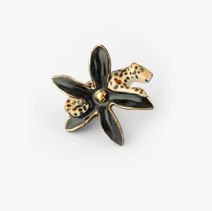 Pin's Nach Bijoux Fleur d'Erine et Leopard